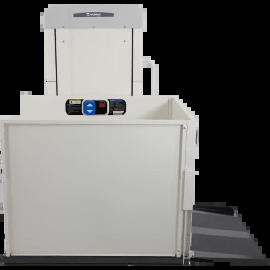 Harmar VPL400X vertical platform lift with enclosed platform sides and entry ramp